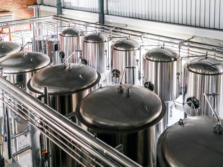 Beverage production line